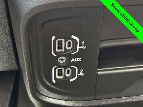 Used 2024 RAM 2500 Tradesman w/ Chrome Appearance Group AWD/4WD image 23