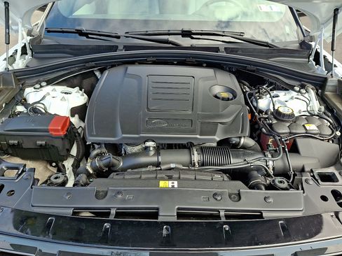 Used 2026 Land Rover Range Rover Velar S AWD/4WD image 27
