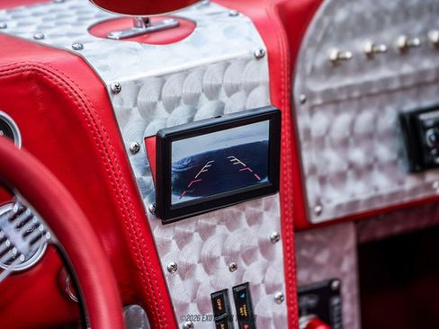 Used 1991 Chevrolet Corvette Coupe image 40