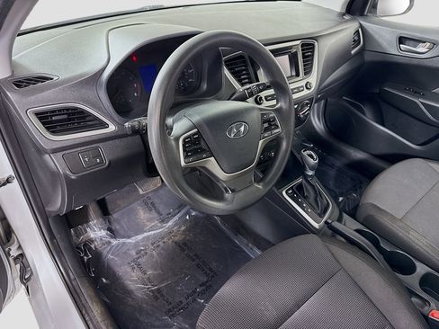 Used 2020 Hyundai Accent SE image 22