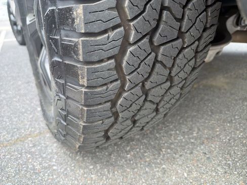 Used 2022 Ford Explorer Timberline image 13