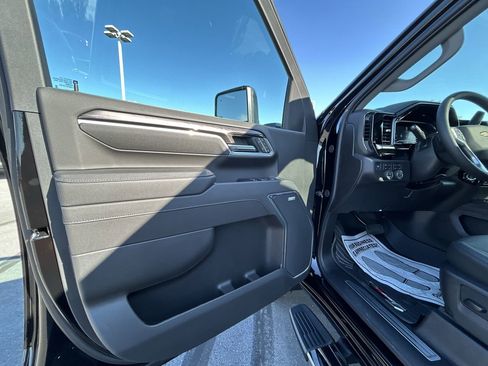 New 2025 Chevrolet Silverado 2500 LTZ w/ Z71 Chrome Sport Edition image 25