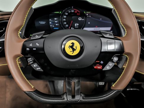 Used 2024 Ferrari SF90 Spider image 37