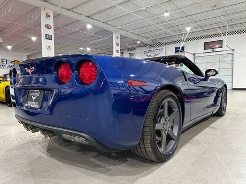 Used 2006 Chevrolet Corvette Convertible w/ Preferred Equipment Group RWD image 3