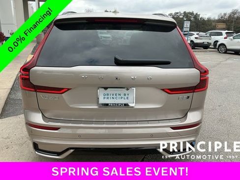 New 2026 Volvo XC60 B5 Ultra w/ Climate Package image 11