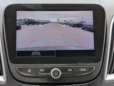 Used 2024 Chevrolet Malibu RS FWD image 28