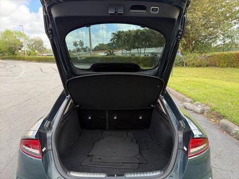Used 2023 Kia Stinger GT2 image 17