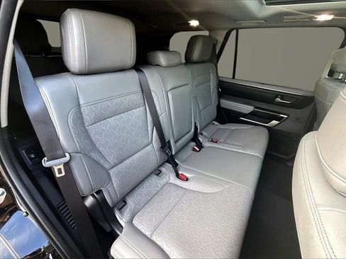 Used 2023 Toyota Sequoia Limited image 25