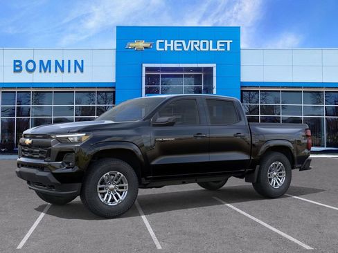 New 2026 Chevrolet Colorado LT image 2