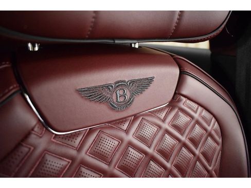 Certified 2023 Bentley Flying Spur Azure AWD/4WD image 37