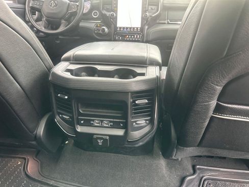 Used 2022 RAM 1500 Limited w/ Body Color Bumper Group AWD/4WD image 16