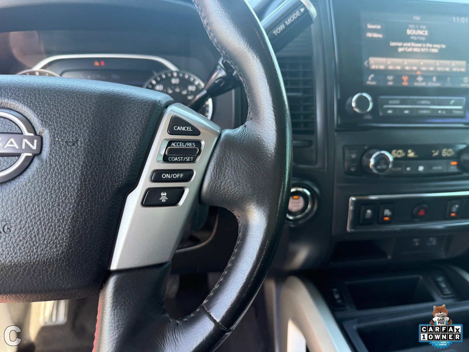 Used 2024 Nissan Titan SV w/ SV Convenience Package RWD image 30