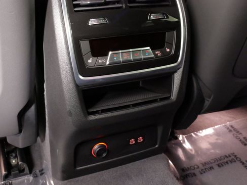 Used 2025 BMW XM AWD/4WD image 41
