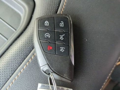 Used 2021 GMC Yukon AT4 AWD/4WD image 29