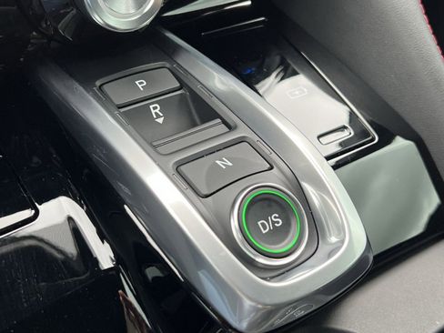 Used 2022 Acura MDX Type S AWD/4WD image 19