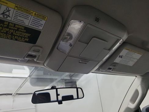 Used 2016 Toyota Tundra SR5 image 14