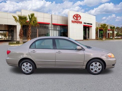 Used 2007 Toyota Corolla LE FWD image 4
