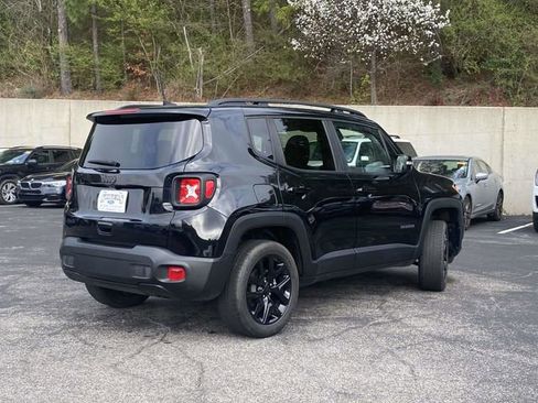 Used 2023 Jeep Renegade Altitude w/ Convenience Group I image 3