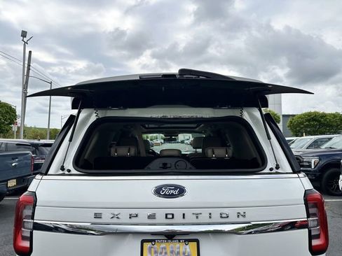 Certified 2022 Ford Expedition Limited AWD/4WD image 42