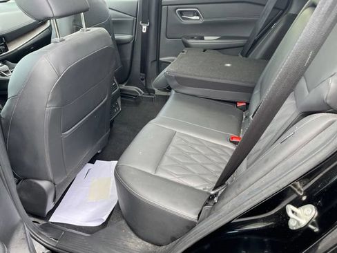 Used 2024 Nissan Rogue Platinum AWD/4WD image 6
