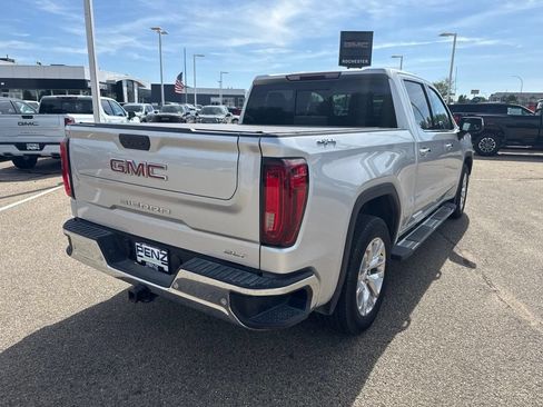Used 2021 GMC Sierra 1500 SLT w/ SLT Premium Plus Package AWD/4WD image 7