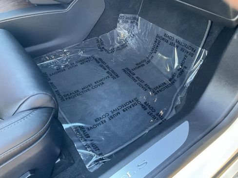 Used 2021 Tesla Model S Long Range Plus image 70