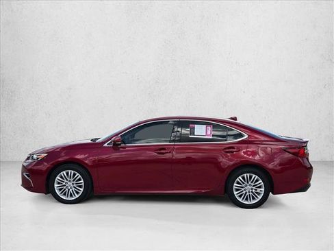 Used 2017 Lexus ES 350 w/ Premium Package FWD image 8