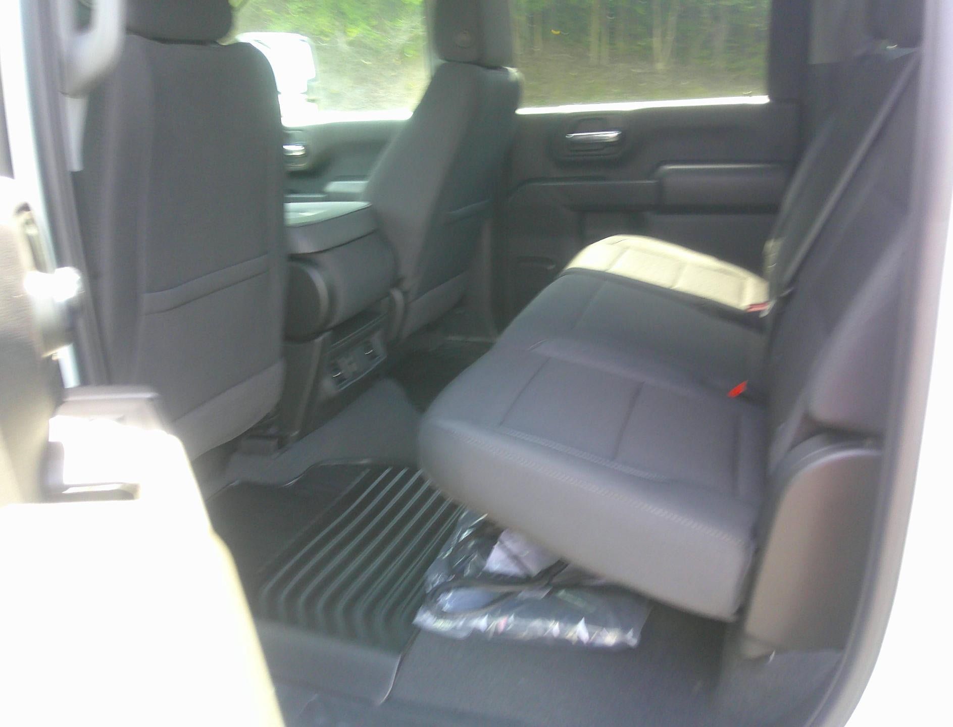New 2025 Chevrolet Silverado 2500 Custom w/ Custom Value Package AWD/4WD image 10