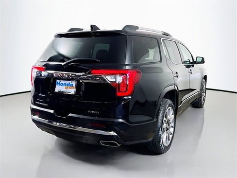 Used 2022 GMC Acadia Denali w/ Denali Ultimate Package image 8