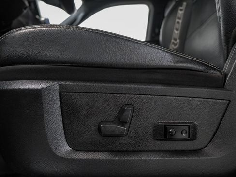 Used 2024 RAM 2500 Rebel AWD/4WD image 34