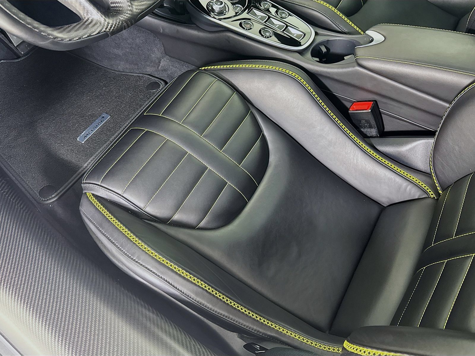 Used 2025 McLaren GTS RWD image 23