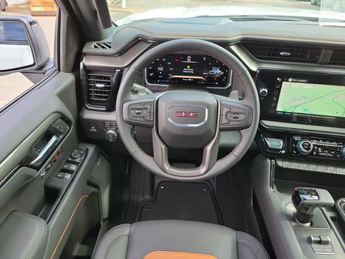 New 2026 GMC Sierra 1500 AT4 w/ AT4 Premium Package AWD/4WD image 18