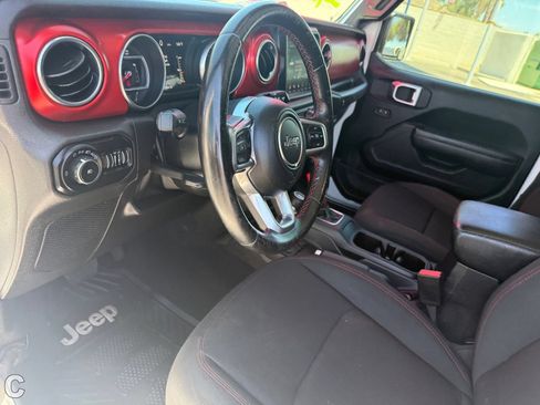 Used 2020 Jeep Wrangler Unlimited Rubicon AWD/4WD image 19
