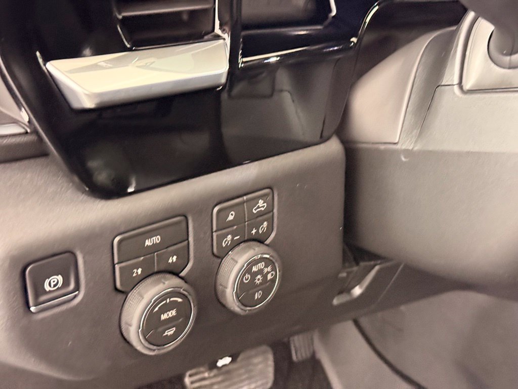 New 2026 Chevrolet Silverado 1500 RST w/ All Star Edition Plus AWD/4WD image 32