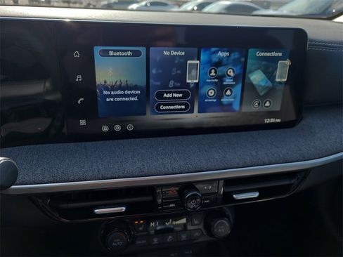 New 2026 Nissan Kicks SV image 15