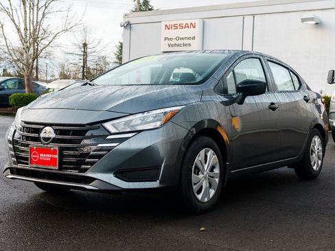 New 2025 Nissan Versa S image 3