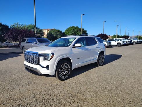 New 2026 GMC Terrain Denali w/ LPO, Black Badging Package AWD/4WD image 1
