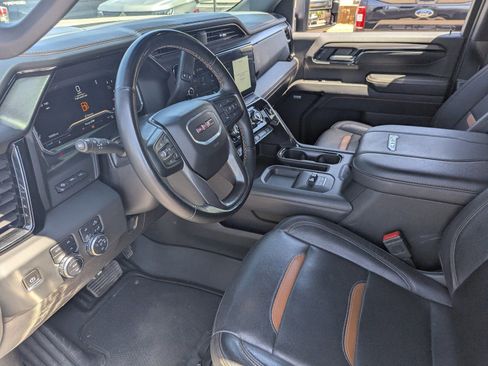 Used 2024 GMC Sierra 2500 AT4 w/ AT4 Premium Plus Package AWD/4WD image 22
