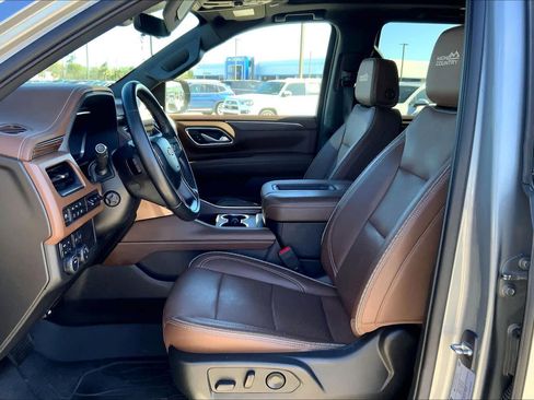 Used 2023 Chevrolet Tahoe High Country w/ Premium Package 2 image 16