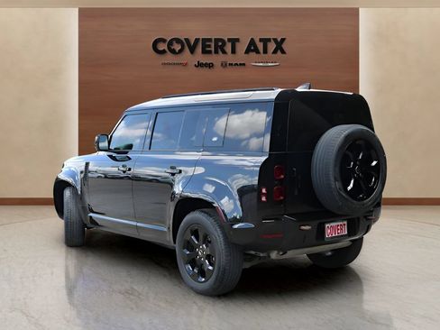 Used 2024 Land Rover Defender 110 X-Dynamic SE AWD/4WD image 3