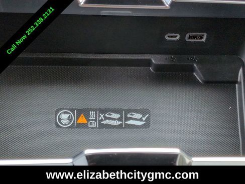 New 2026 GMC Yukon Denali Ultimate AWD/4WD image 35