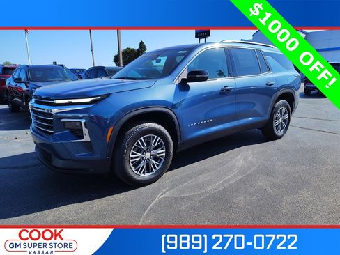 New 2026 Chevrolet Traverse LT w/ LPO, Floor Liner Package image 1