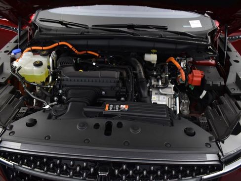 New 2025 Lincoln Nautilus Premier w/ Equipment Group 102A image 31