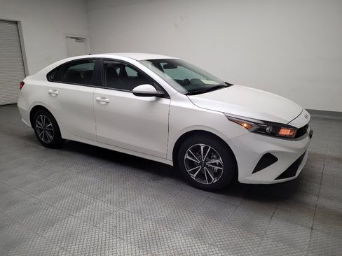 Used 2024 Kia Forte LXS image 11