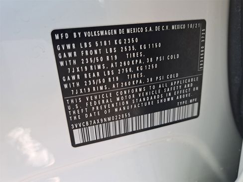 Used 2022 Volkswagen Tiguan SE R-Line image 37