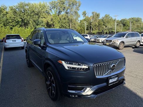 Certified 2024 Volvo XC90 B6 Plus w/ Protection Package Premier AWD/4WD image 2