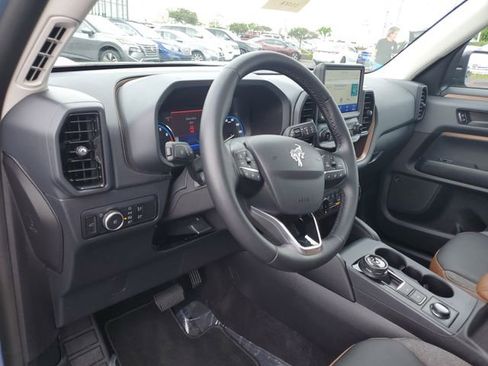 Used 2024 Ford Bronco Sport Outer Banks w/ Tech Package AWD/4WD image 20