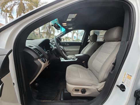 Used 2014 Ford Explorer 4WD image 15