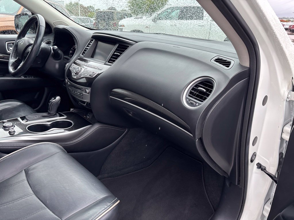 Used 2020 INFINITI QX60 Luxe w/ Essential Package FWD image 28