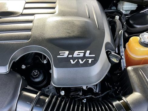 Used 2015 Dodge Charger SE w/ Popular Equipment Group image 29